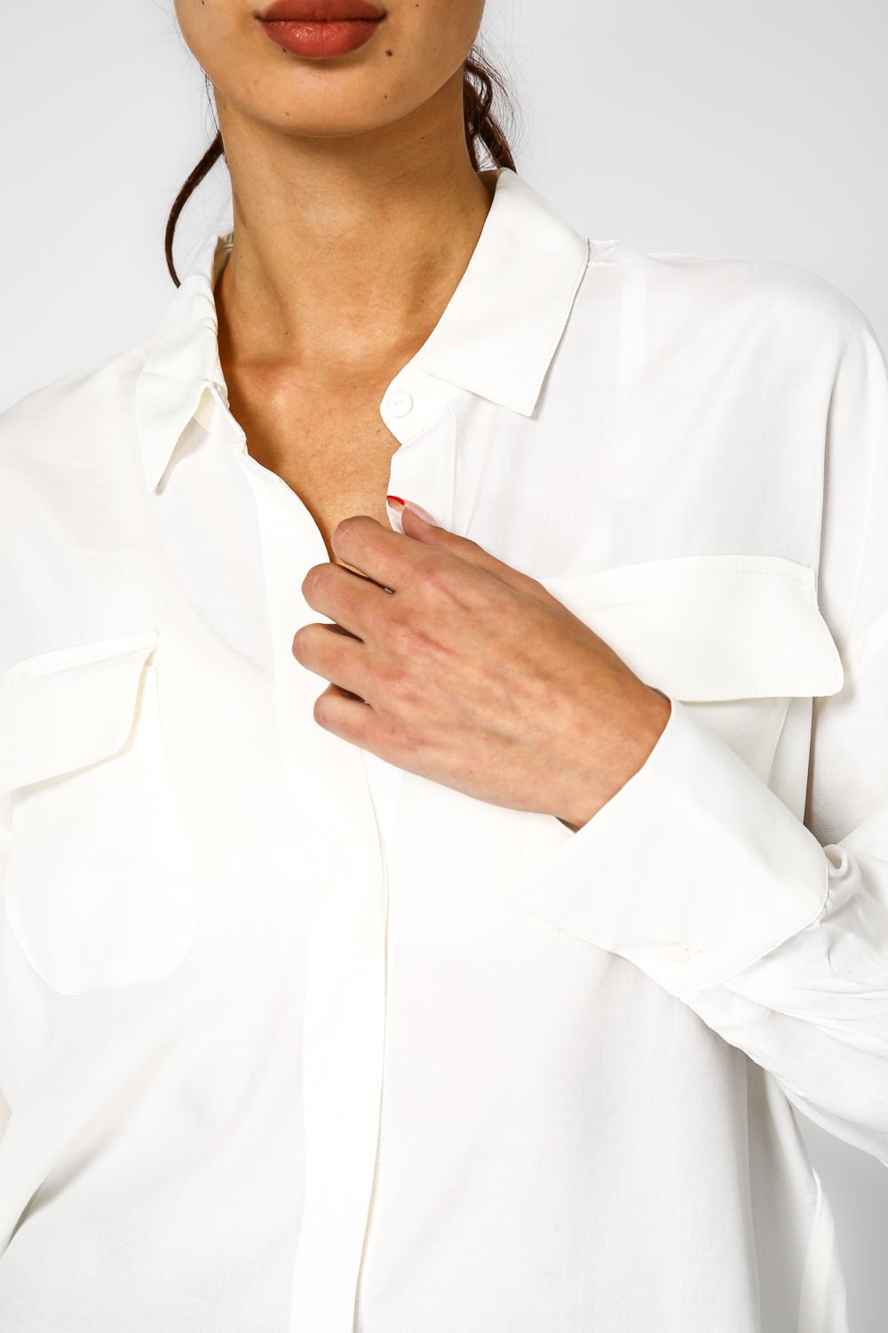 חולצה מכופתרת לבנה | קנת קול