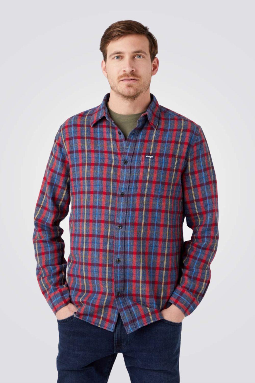 WRANGLER - חולצה מכופתרת משבצות בצבע נייבי - MASHBIR//365