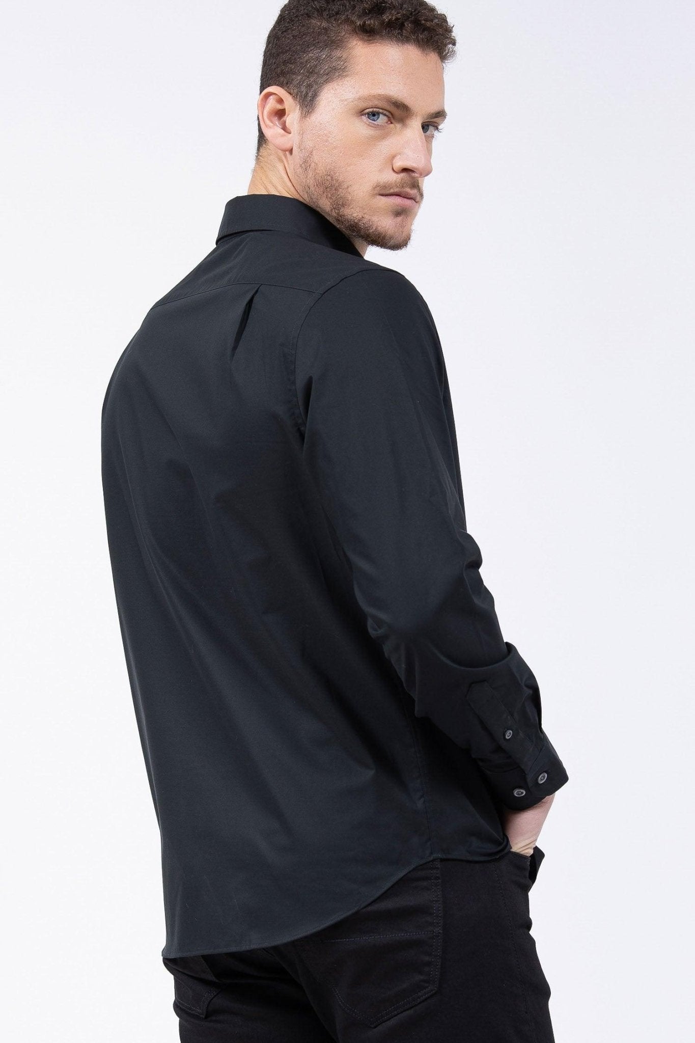 NAUTICA - חולצה מכופתרת שחור CLASSIC FIT - MASHBIR//365