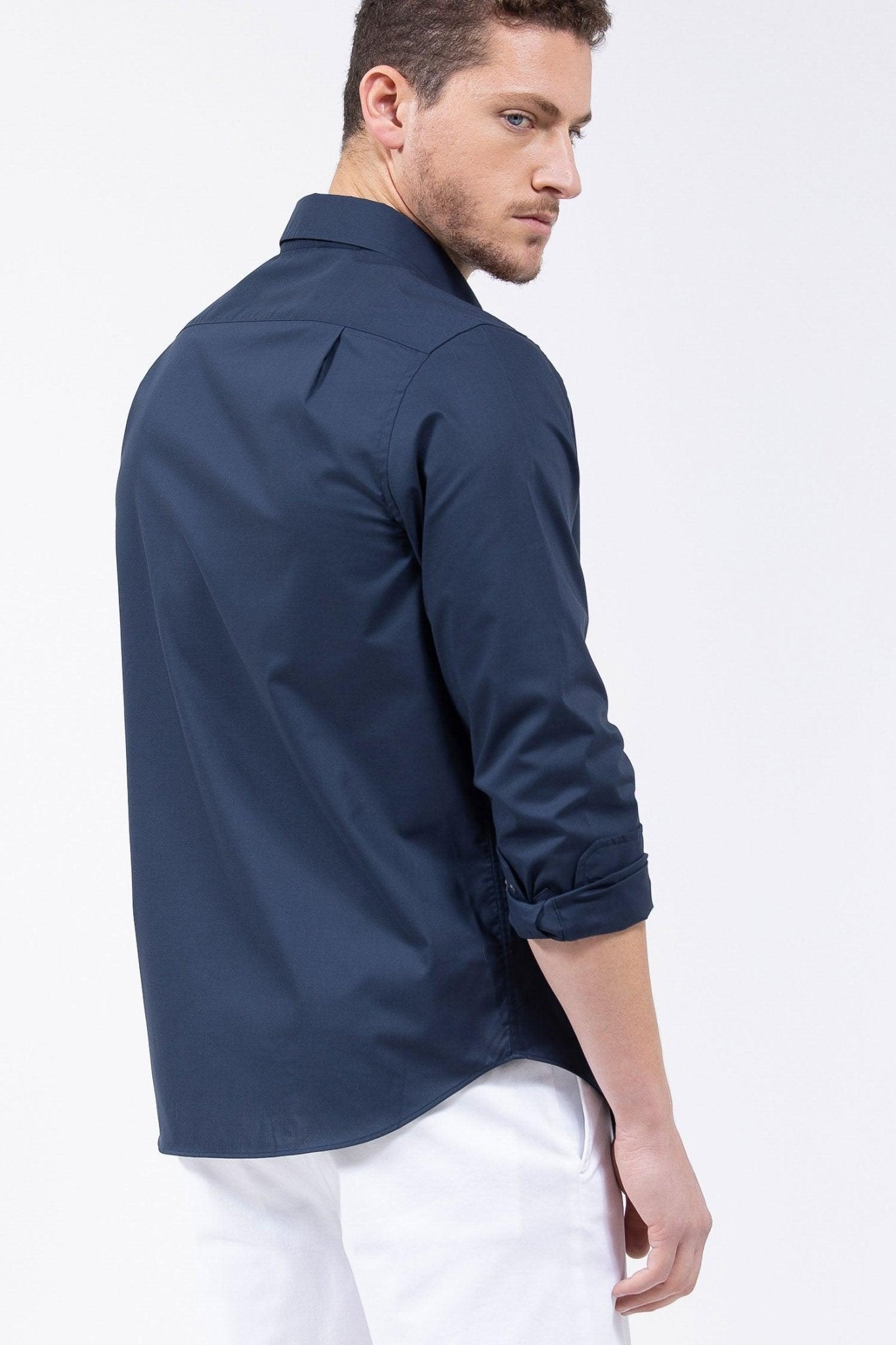 NAUTICA - חולצה מכופתרת כחול נייבי CLASSIC FIT - MASHBIR//365