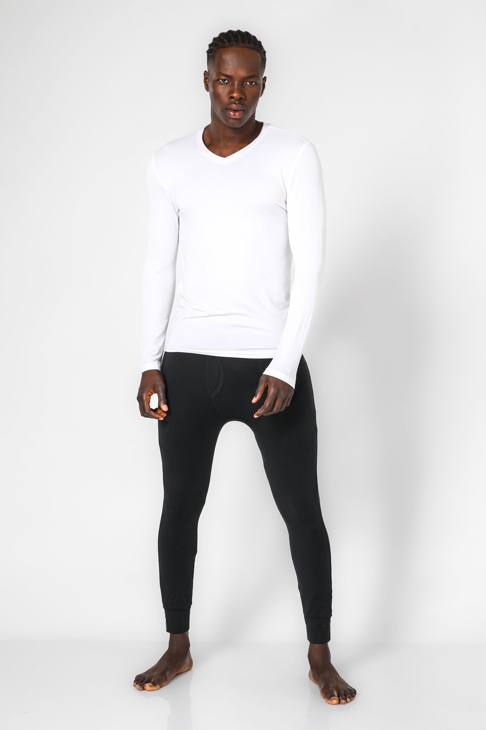 DELTA - חולצה תרמית צווארון וי - SLIM FIT בצבע לבן - MASHBIR//365