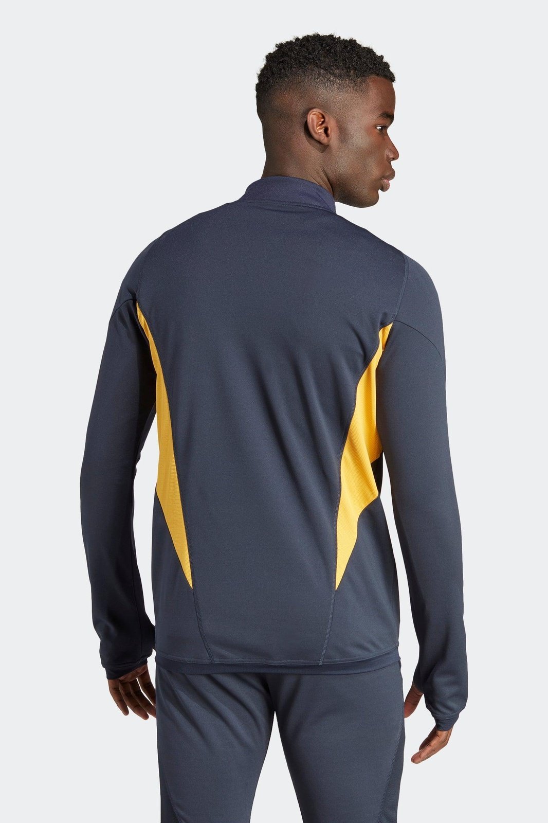 ADIDAS - חולצת אימון לגבר בצבע כחול - MASHBIR//365