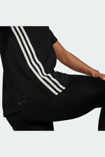 ADIDAS - חולצת אימון לנשים בצבע שחור - MASHBIR//365