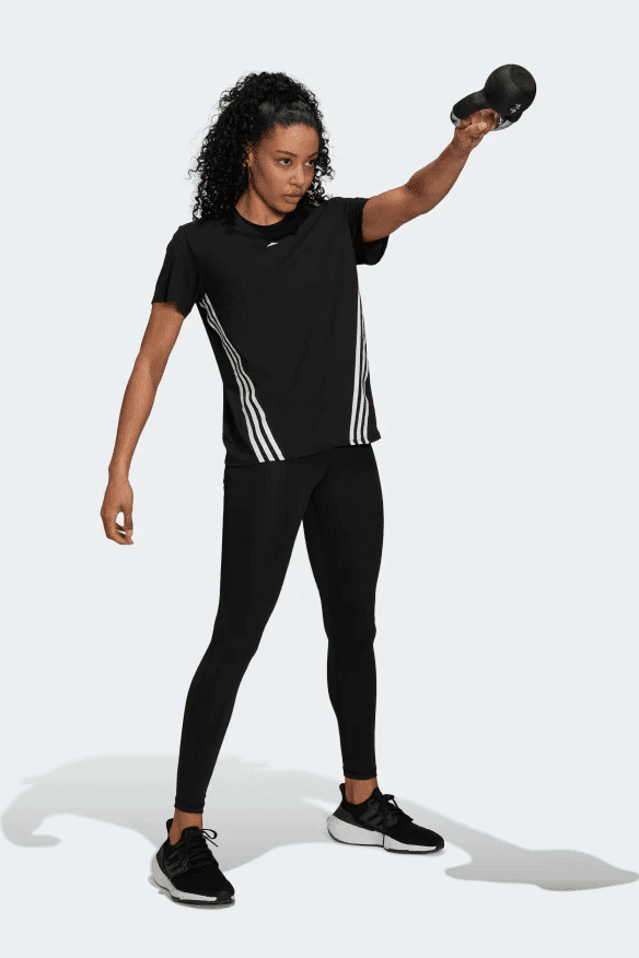 ADIDAS - חולצת אימון לנשים בצבע שחור - MASHBIR//365