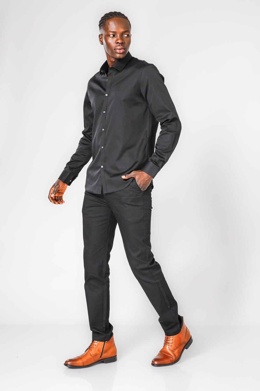 KENNETH COLE - חולצת במבוק לייקרה בגזרת Slim - MASHBIR//365