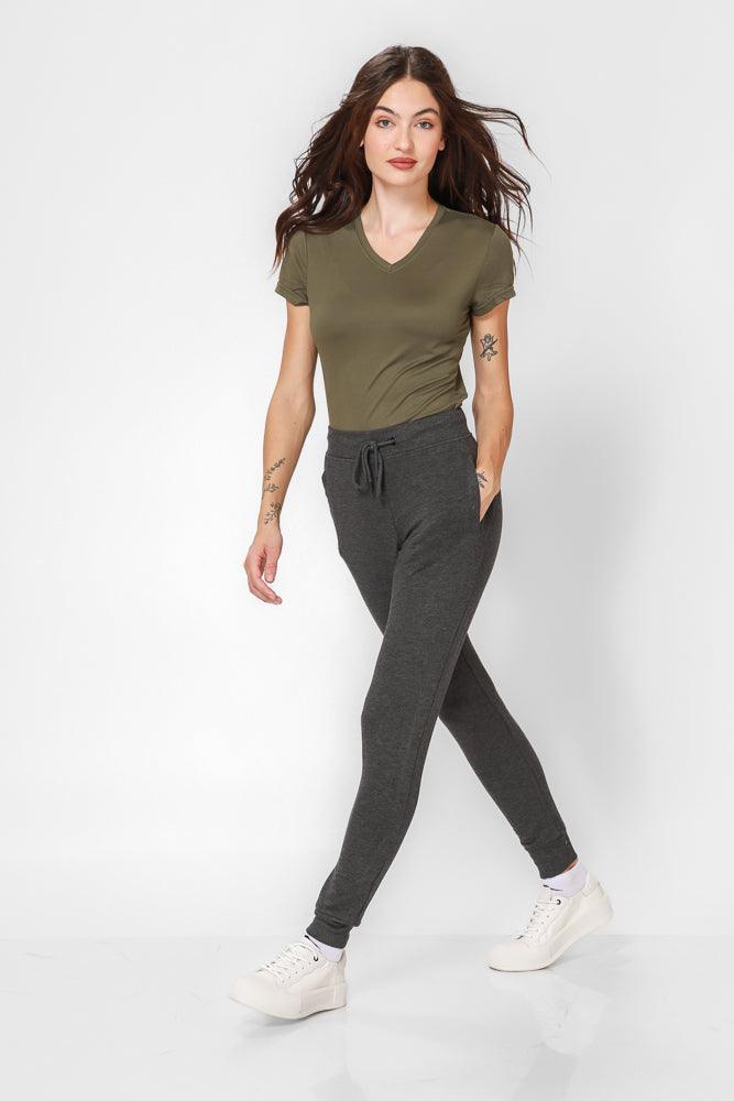 COOL 32 - חולצת דרייפיט לנשים צווארון וי חאקי - MASHBIR//365