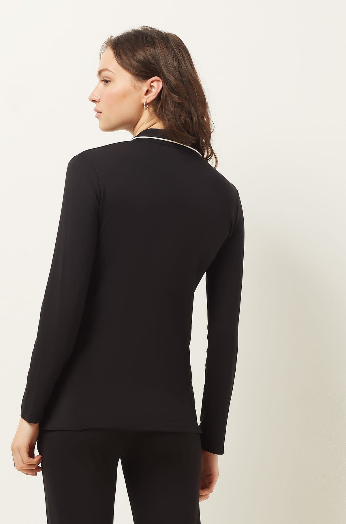 ETAM - חולצת פיג'מה ארוכה מכופתרת JAELLE בצבע שחור - MASHBIR//365