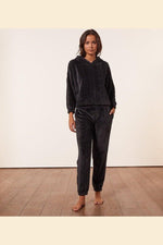 ETAM - חולצת פיג'מה פליז CLORIE שחור - MASHBIR//365