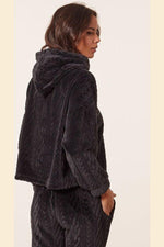 ETAM - חולצת פיג'מה פליז CLORIE שחור - MASHBIR//365