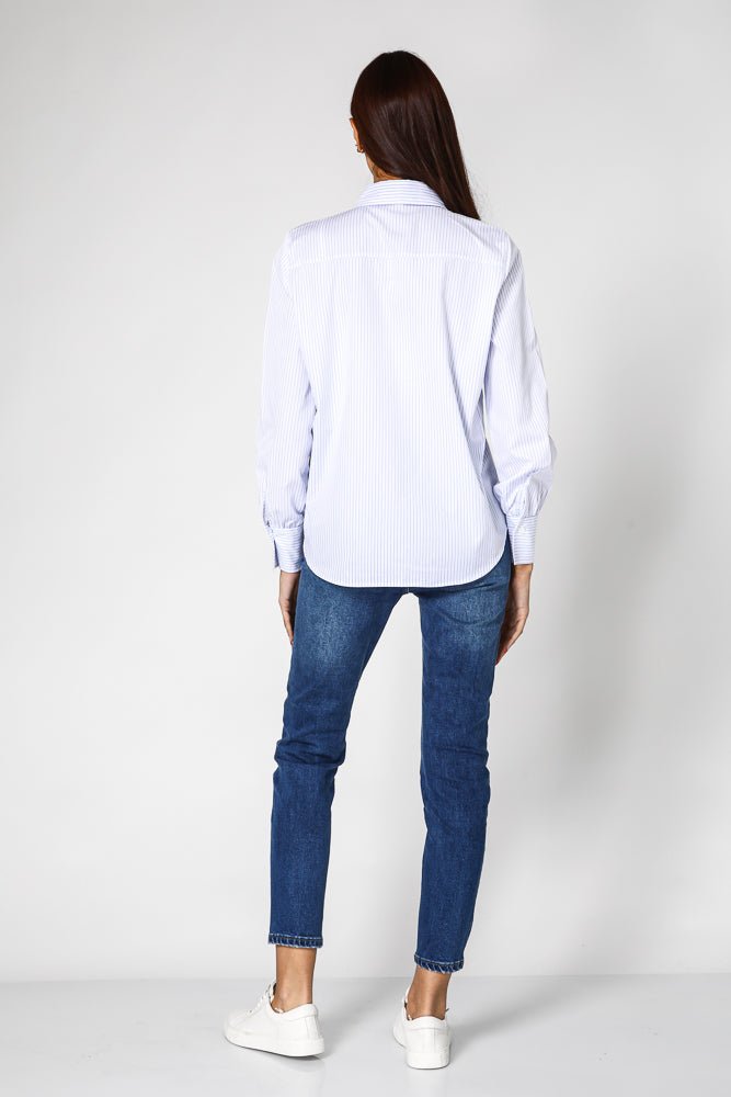 KENNETH COLE - חולצת פסים מכופתרת לנשים - MASHBIR//365