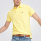 Tommy Hilfiger - חולצת פולו קצרה צבע צהוב - MASHBIR//365 - 1
