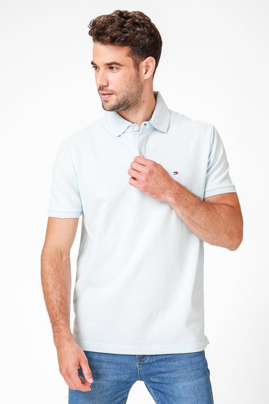 Tommy Hilfiger - חולצת פולו קצרה בצבע תכלת - MASHBIR//365
