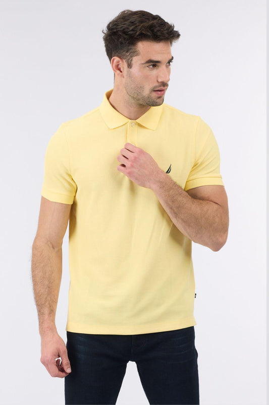 NAUTICA - חולצת פולו קצרה עם לוגו בצבע צהוב - MASHBIR//365