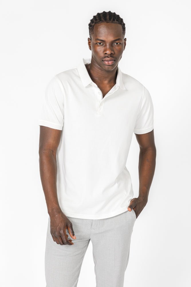 KENNETH COLE - חולצת פולו לגבר בצבע לבן - MASHBIR//365