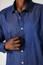 KENNETH COLE - חולצת ג'ינס גזרת מודרן - MASHBIR//365