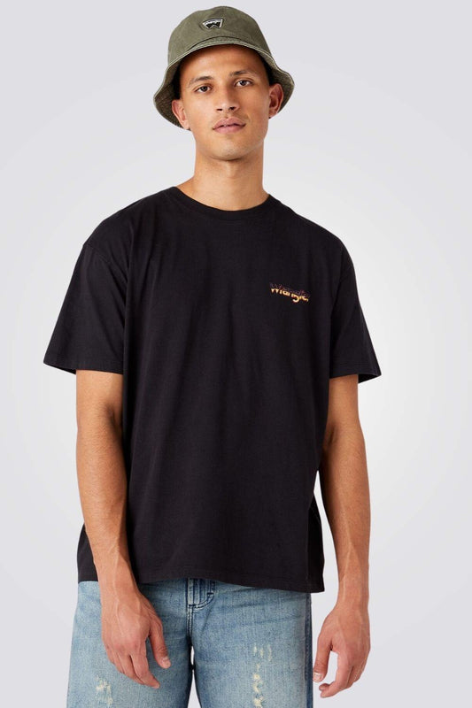 WRANGLER - חולצת טי וינטג' צבע שחור - MASHBIR//365