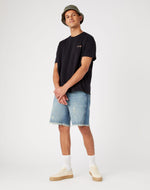 WRANGLER - חולצת טי וינטג' צבע שחור - MASHBIR//365