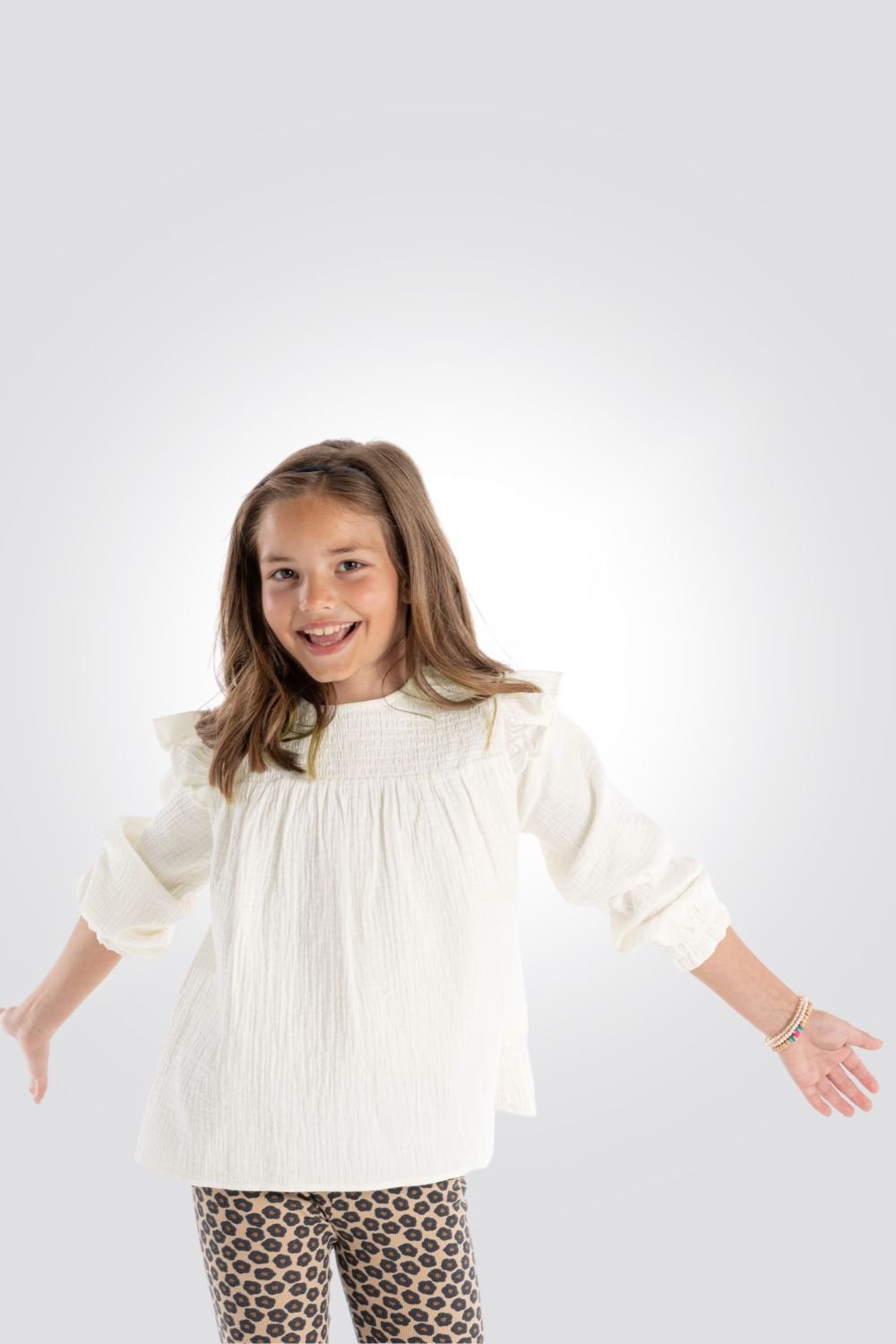 OKAIDI - חולצת ילדות שרוול ארוך בצבע שמנת - MASHBIR//365