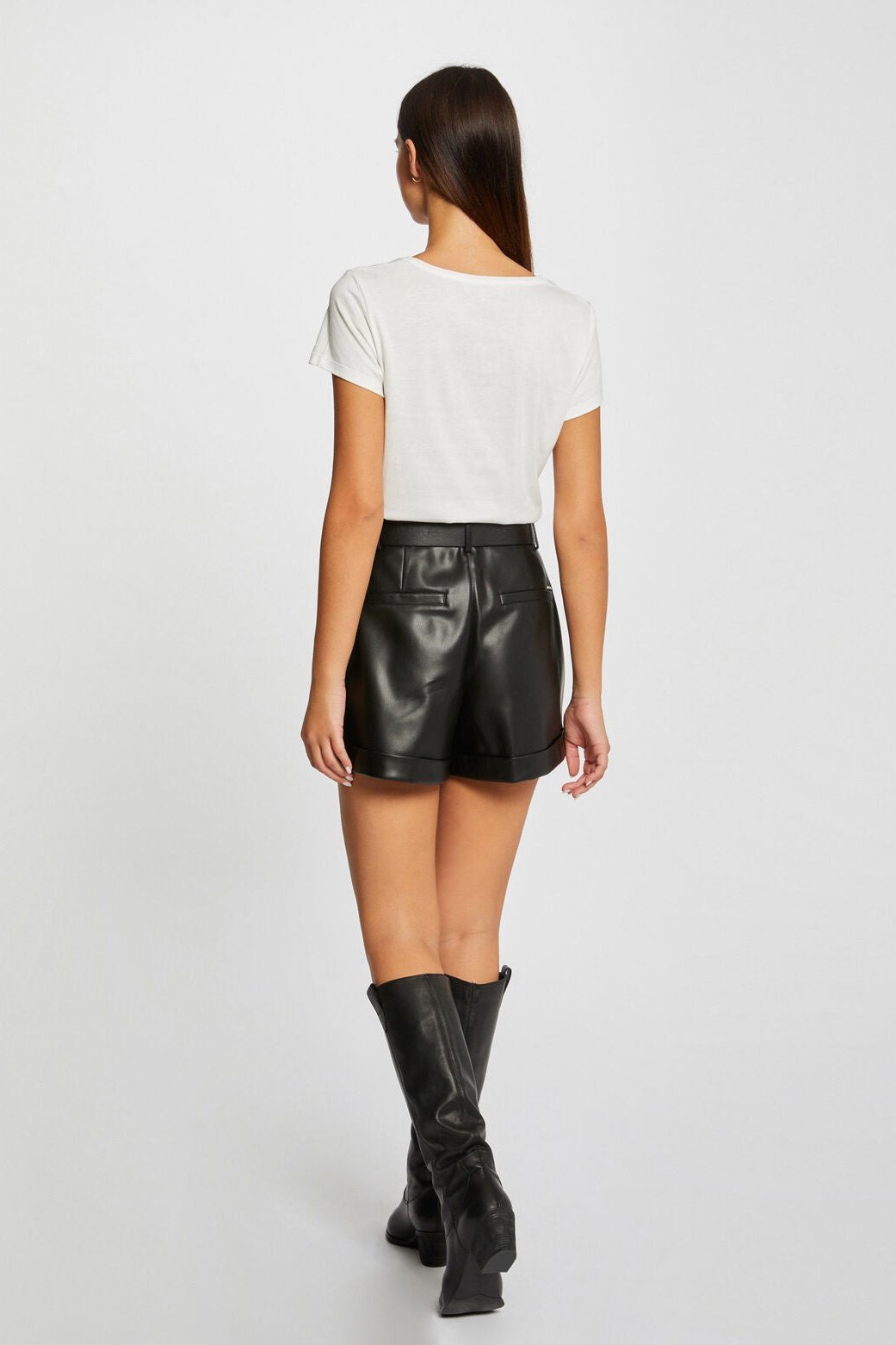 MORGAN - חולצת טריקו הדפס פייטים שחור - MASHBIR//365