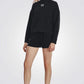 UNDER ARMOUR - חולצת ספורט ארוכה לנשים בצבע שחור - MASHBIR//365 - 3
