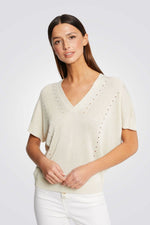 MORGAN - חולצת סריג עם פתחים בצבע בז' - MASHBIR//365