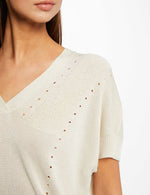 MORGAN - חולצת סריג עם פתחים בצבע בז' - MASHBIR//365