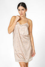 DELTA - כותונת גופיה סאטן מיני בצבע ניוד - MASHBIR//365