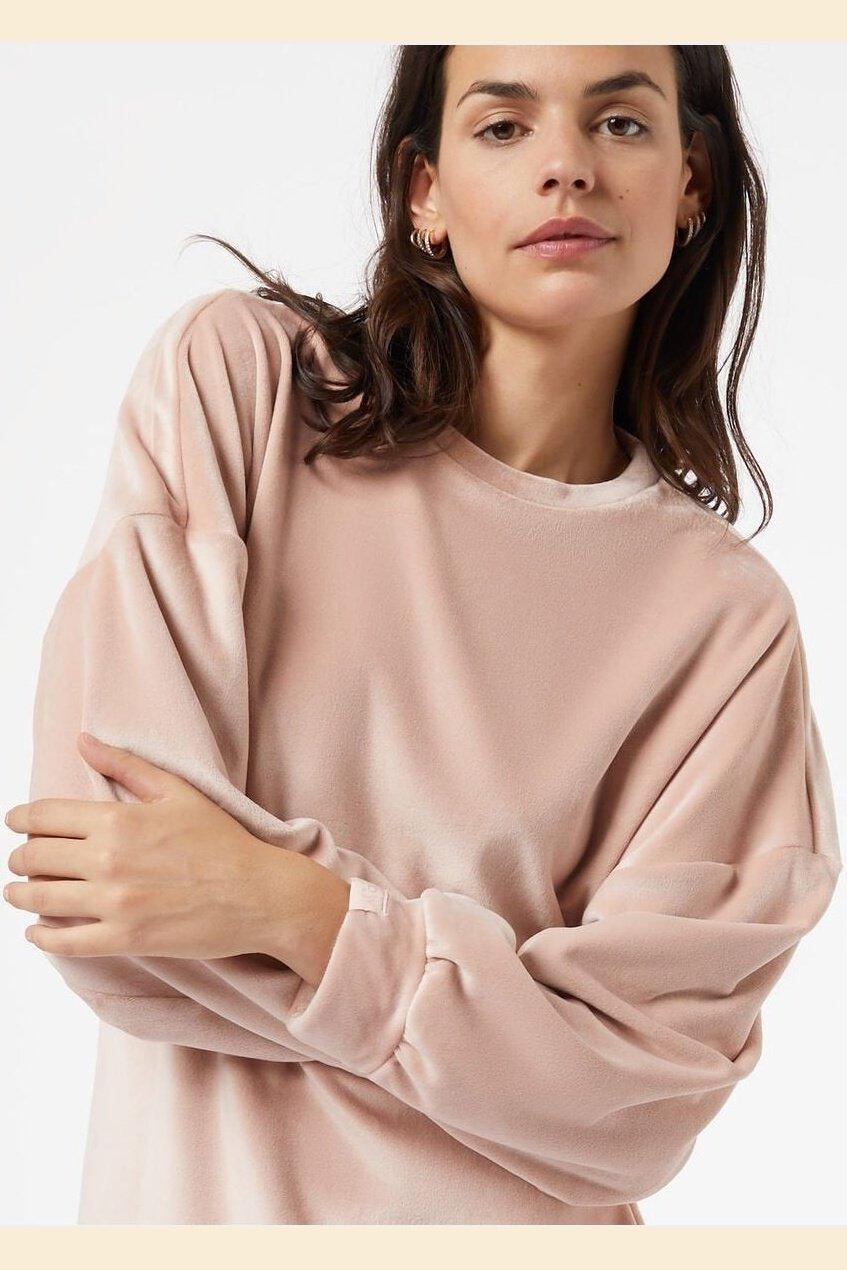 ETAM - כותונת לילה קטיפתית BERTY אפרסק - MASHBIR//365