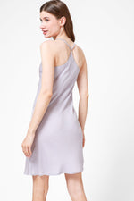 KENNETH COLE - כותונת סאטן בצבע לילך - MASHBIR//365