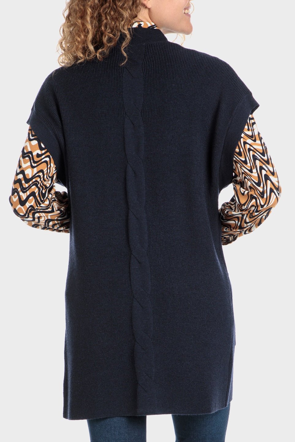 PUNT ROMA - ווסט סרוג ארוך בצבע נייבי - MASHBIR//365