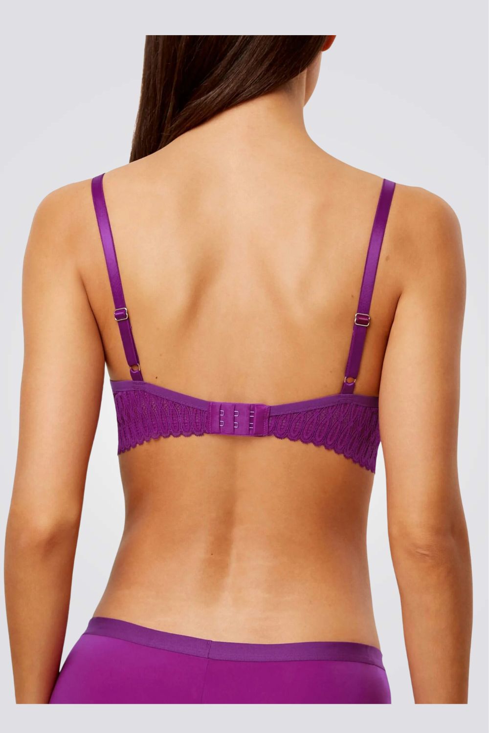 TRIUMPH - חזייה מרופדת Aura Spotlight Conscious WHP בצבע סגול - MASHBIR//365