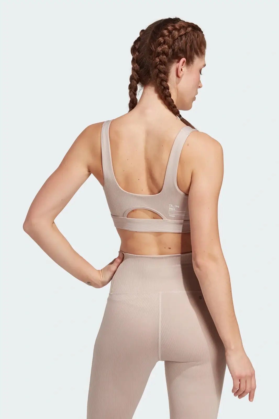 ADIDAS - חזיית אימון TRAIN LS BRA בצבע ורוד בהיר - MASHBIR//365