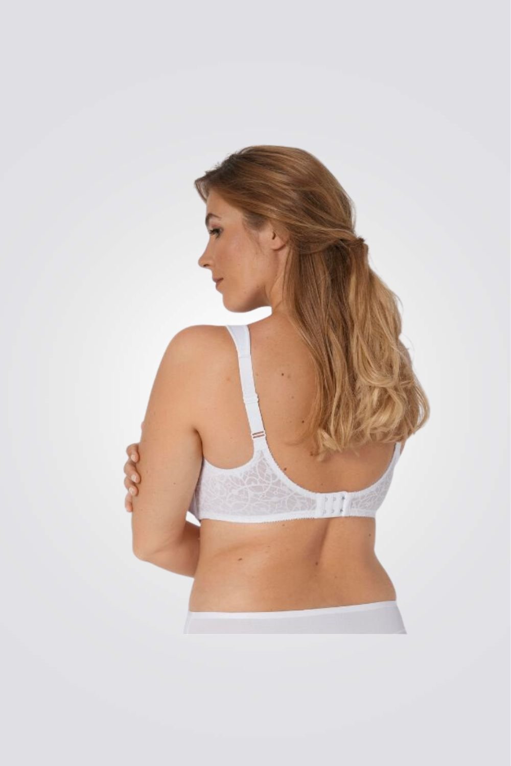 TRIUMPH - חזיית מינימייזר Modern Soft+Cotton W01 בצבע לבן - MASHBIR//365