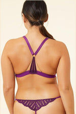 ETAM - חזיית משולשים בעיטור שרשרת EXQUISE סגול - MASHBIR//365