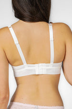 BONITA DE MAS - חזיית ריפוד קל LARISA בצבע לבן - MASHBIR//365