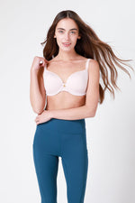 KENNETH COLE - חזיית ספייסר לוגו פודרה - MASHBIR//365