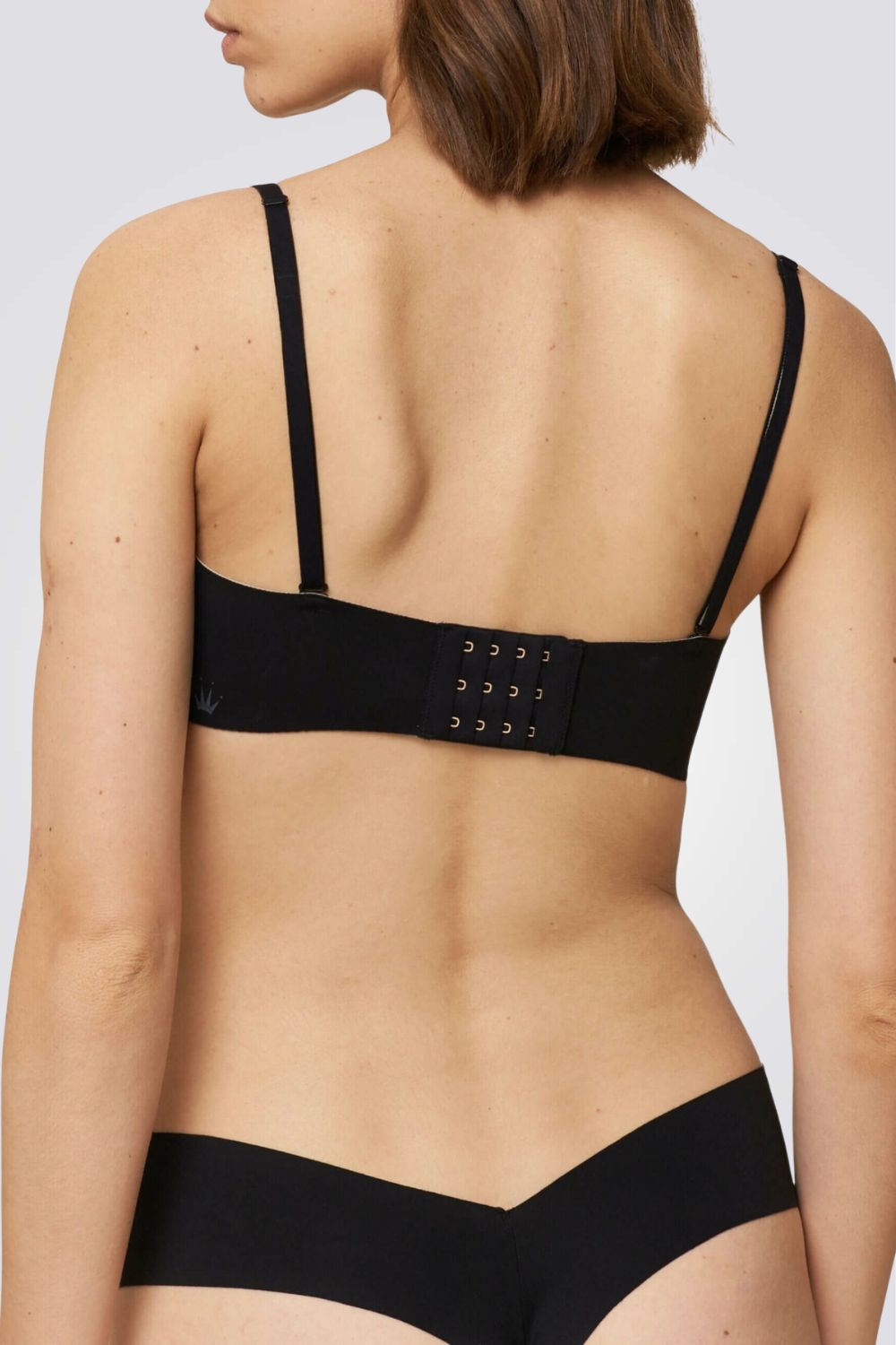 TRIUMPH - חזיית סטרפלס מרופדת Flex Smart DP EX צבע שחור - MASHBIR//365