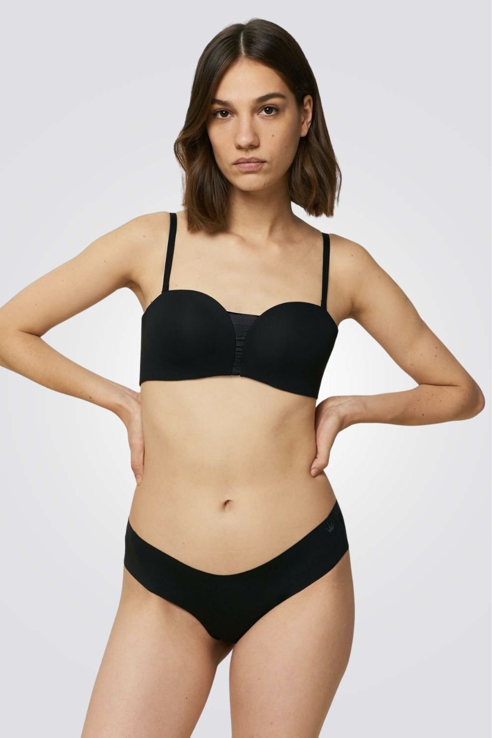 TRIUMPH - חזיית סטרפלס מרופדת Flex Smart DP EX צבע שחור - MASHBIR//365