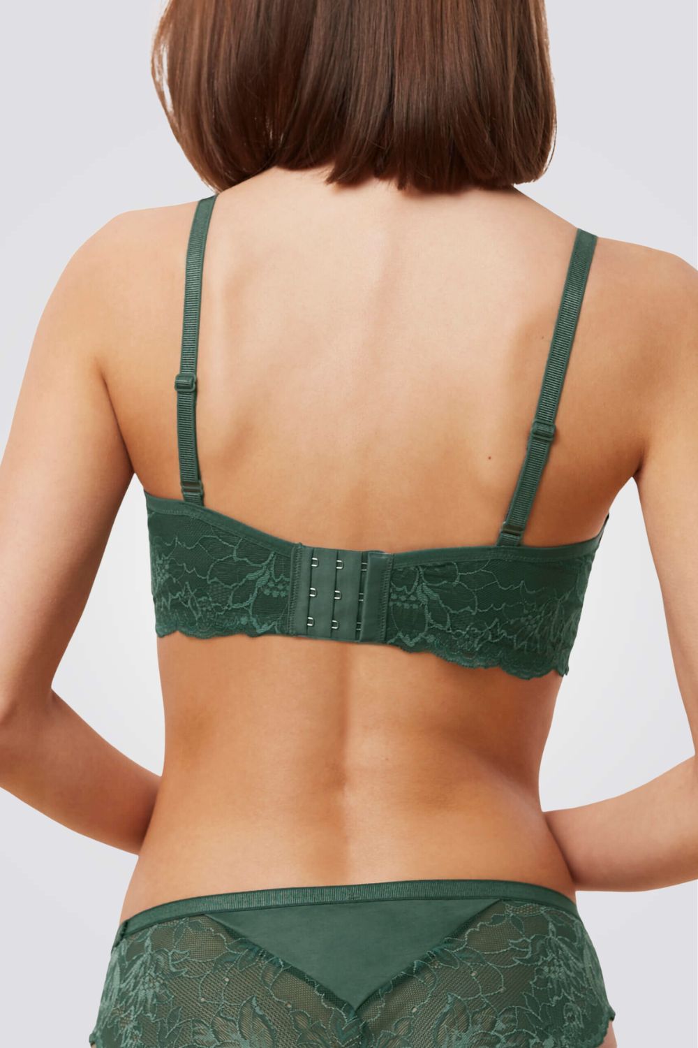 TRIUMPH - חזיית תחרה Amourette Charm Conscious N03 צבע מנטה - MASHBIR//365