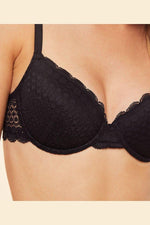 ETAM - חזיית תחרה בריפוד קל CHERIE CHERIE שחורה - MASHBIR//365