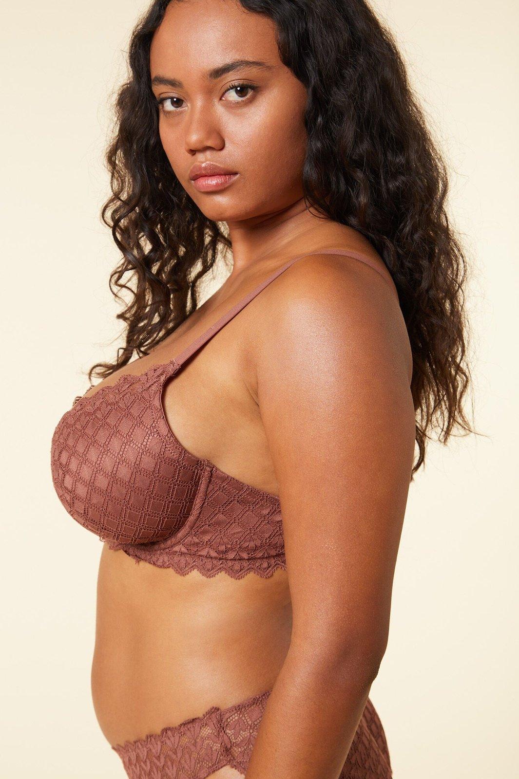 ETAM - חזיית תחרה בריפוד קל JADE חום שוקולד - MASHBIR//365