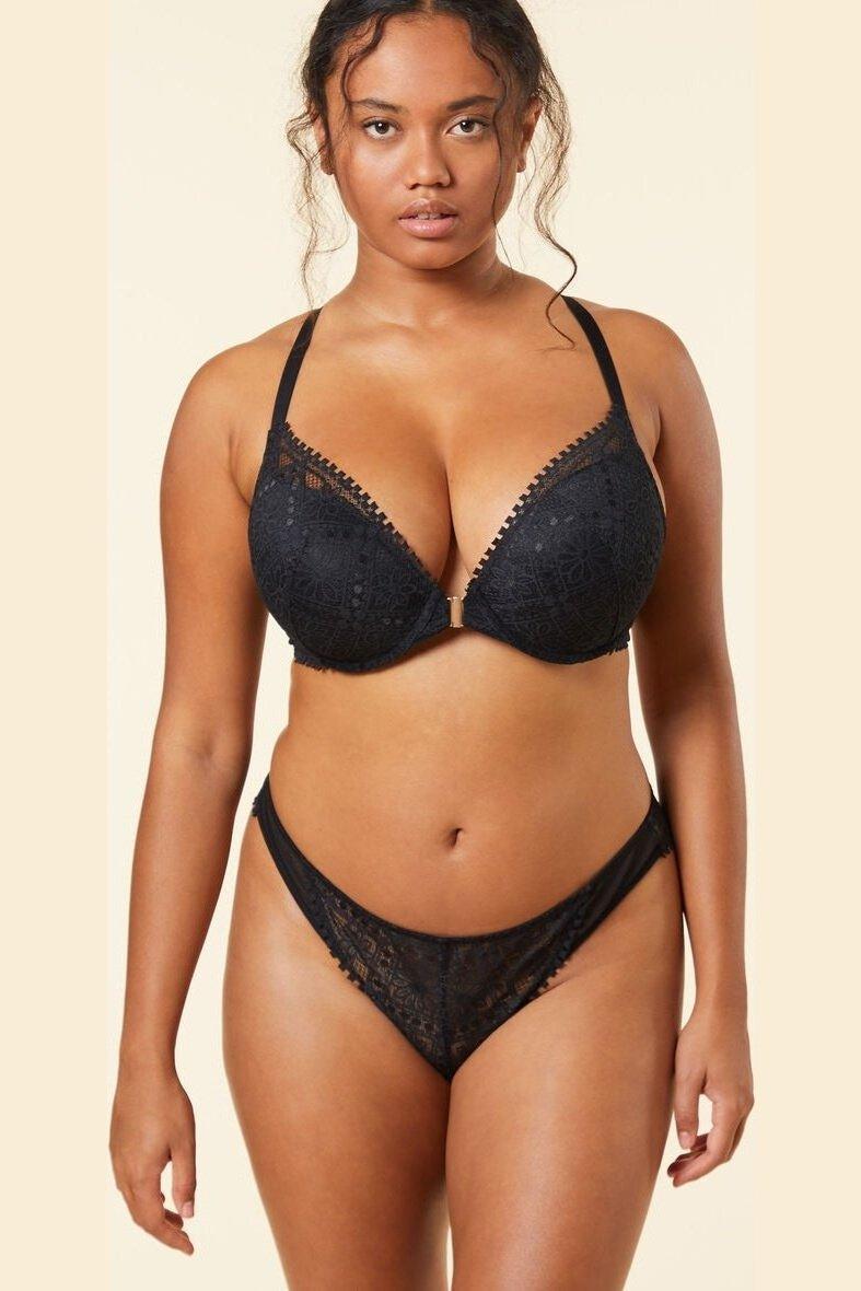 ETAM - חזיית תחרה בריפוד קל PARADIS שחורה - MASHBIR//365