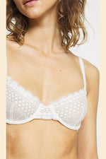 ETAM - חזיית תחרה ללא ריפוד CHERIE CHERIE קרם - MASHBIR//365