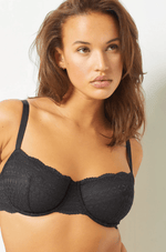 ETAM - חזיית תחרה ללא ריפוד IDOLE בצבע שחור - MASHBIR//365