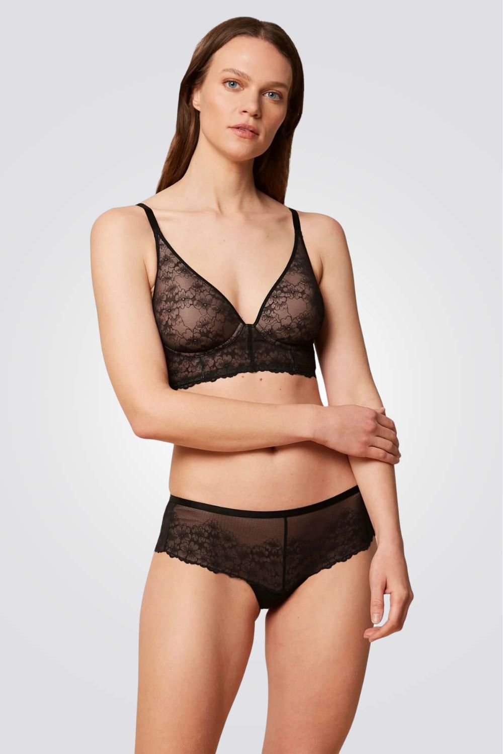 TRIUMPH - חזיית תחרה מרופדת Bright Spotlight P בצבע שחור - MASHBIR//365