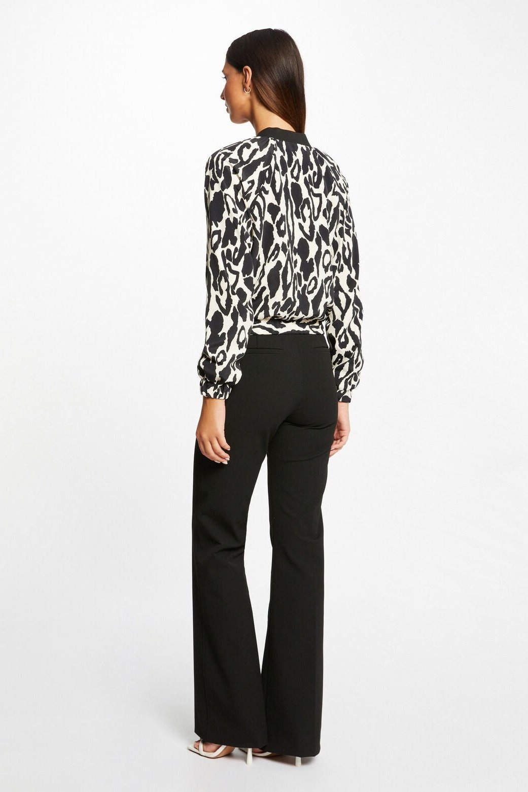 MORGAN - ז'קט ישר עם הדפס מנומר בצבע לבן ושחור - MASHBIR//365