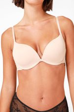 EMMA K - זוג חזיות פוש אפ חלקות בצבע שחור וניוד - MASHBIR//365